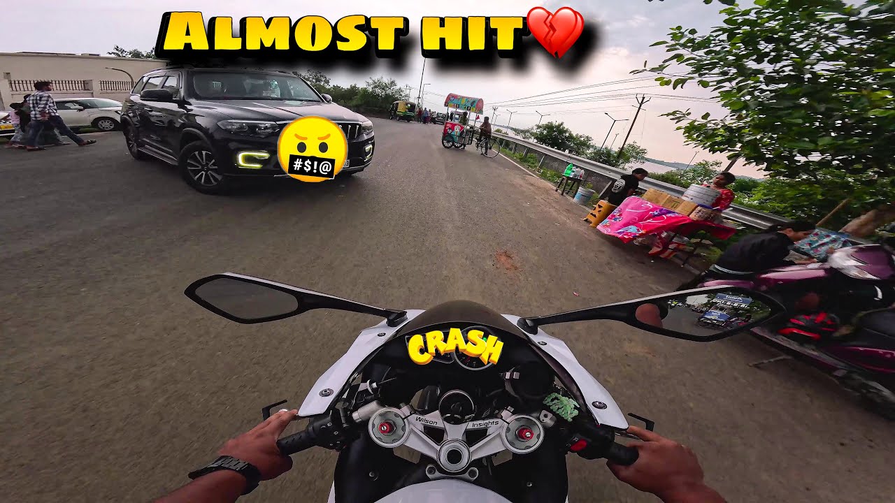ALMOST GET HITTED BY  CAR | CRAZY WEATHER IN RANCHI | PEOPLE REACTIONS ON STACY |