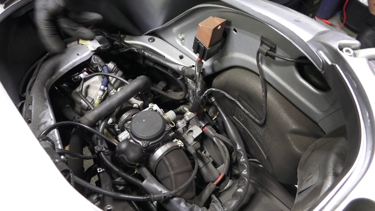 Vespa GT200 Comprehensive Carburetor Cleaning and Tune-Up