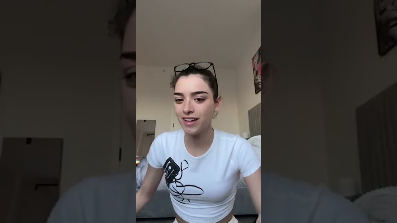 Dixie D'Amelio | Instagram Live Stream | October 30, 2021