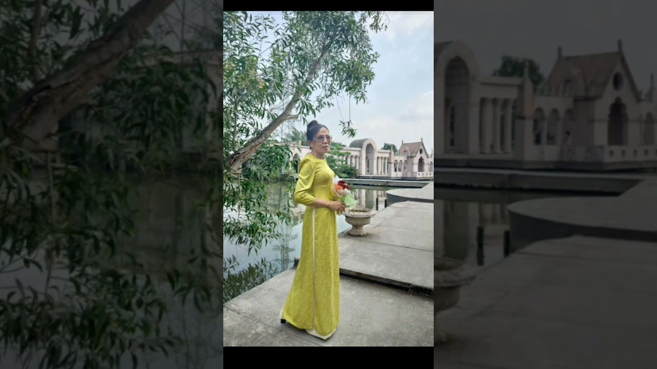 Các bà ngoại du xuân 1