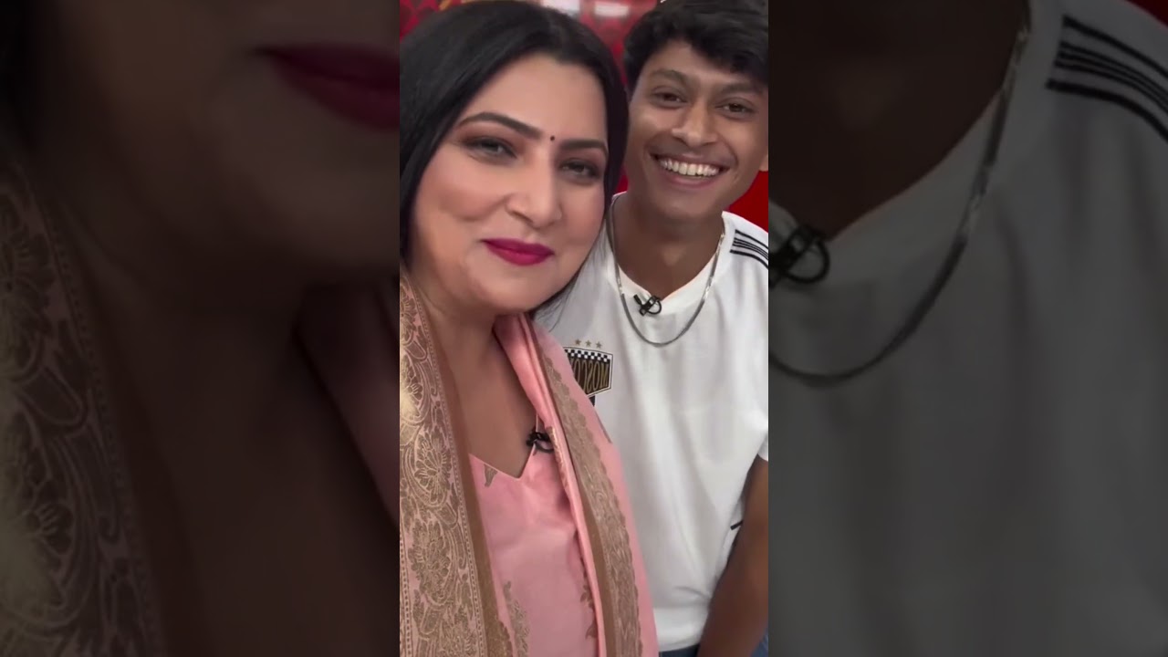 ऐंकर चित्रा त्रिपाठी का यह वीडियो खूब हो रहा वायरल #fypシ #viralvideo