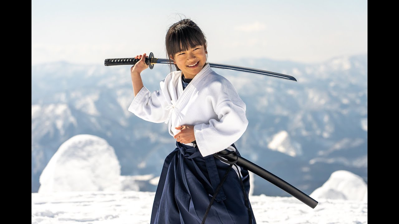 Mayuki Katana training on the top of Mt. Moriyoshi