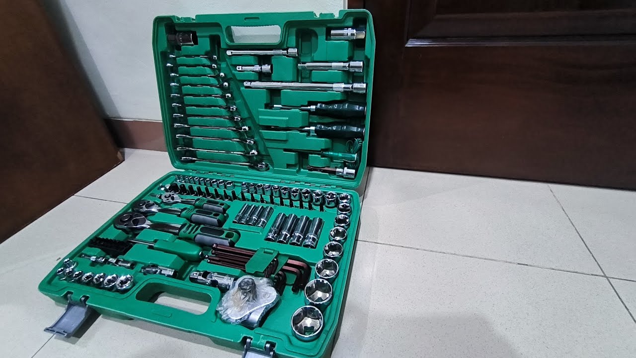 Kunci Isku 121Pcs Vehicle Maintenance Kit IS600011