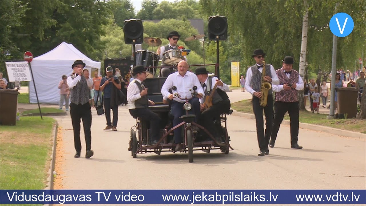 Ar moto “Dzīvi Līvāni” aizvadīti pilsētas svētki