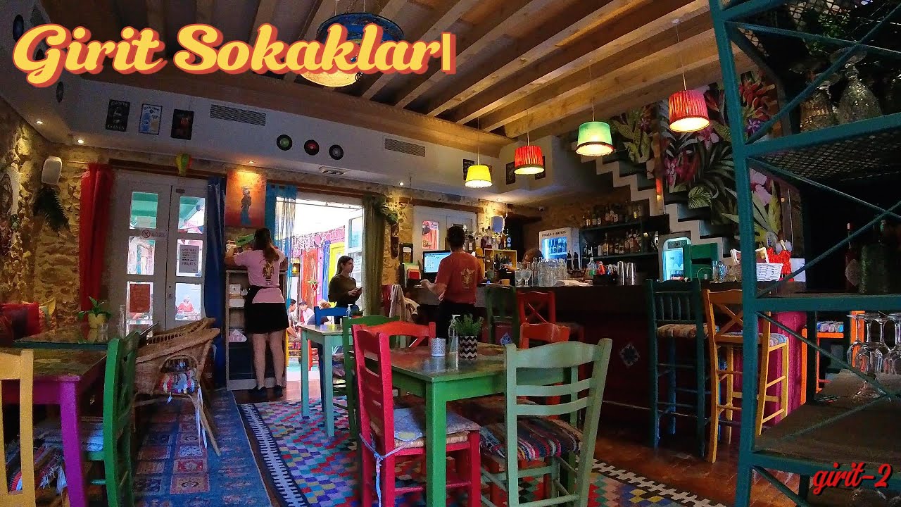 Girit Sokaklarında Kayboldum 😍 | Renkli Evler, Kahve Kokusu, Sıcak İnsanlar