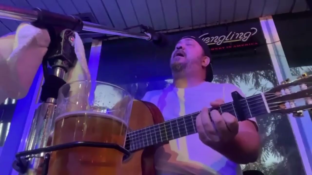 Peter J ( & John Alexander ) live @ R Bar kickin’ that flip flop blues 
