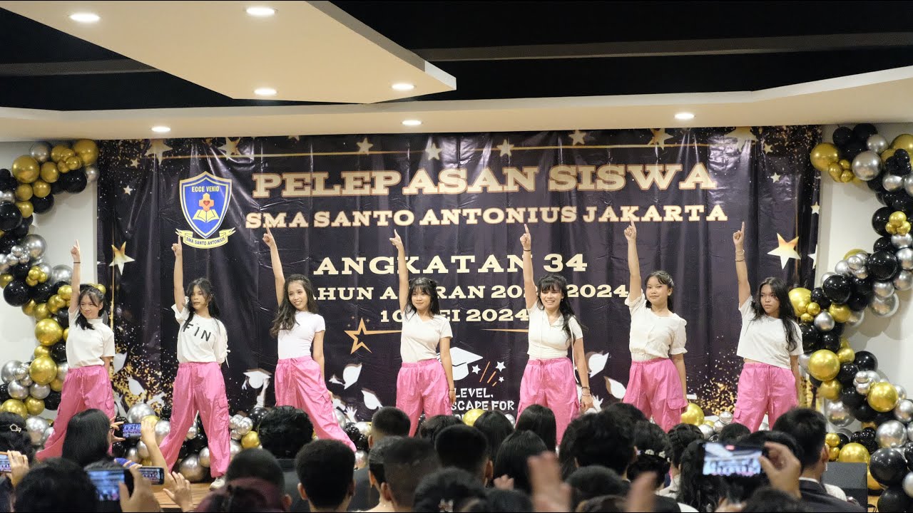 MODERN DANCE - SMA SANTO ANTONIUS JAKARTA TIMUR - Pinky Lady !!