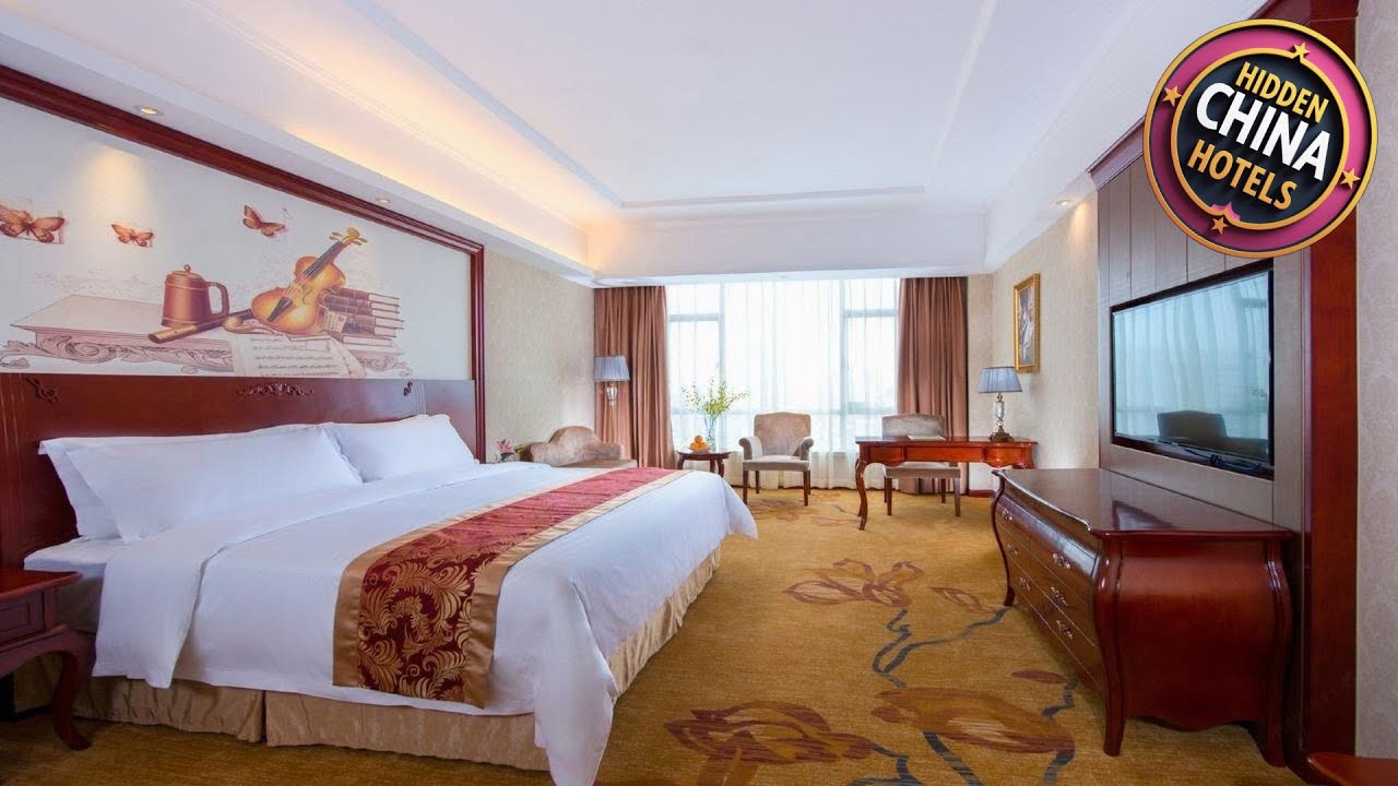 Vienna International DG Chang'an North Station | Dongguan, China | Hotel Review 🛏️