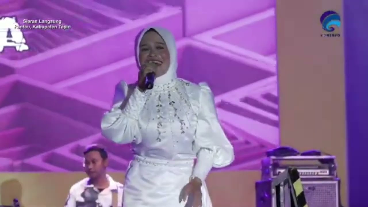 RANA DUKA VOC. ERNA ZAKKY BERSAMA NEW MONATA DI TAPIN ( RANTAU) KALIMANTAN SELATAN