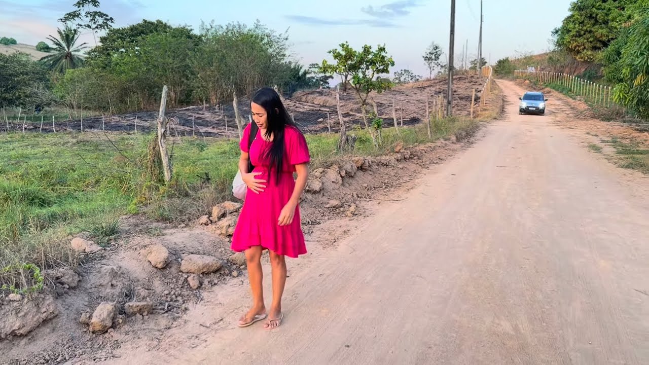 Grávida Foi Abandonada Pelo Seu Namorado No Meio Da Estrada e o Milionário Encontra Seu Amor ￼