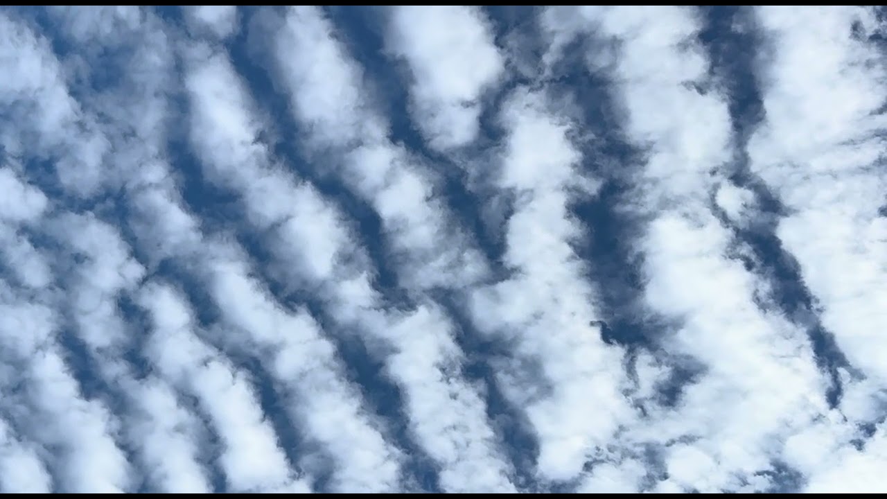 432Hz Ambient Music for Sleep & Meditation. Peaceful Sky with Moving Clouds