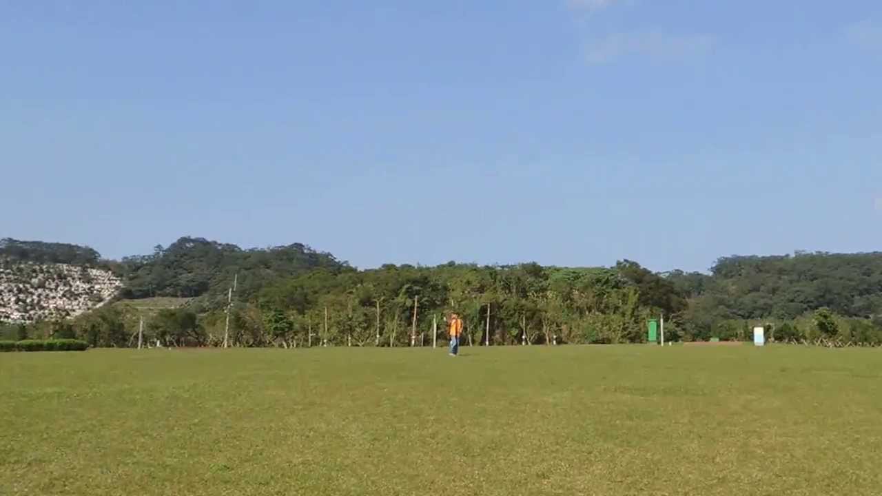 菇狗巧遇臘腸狗、老鷹聚會