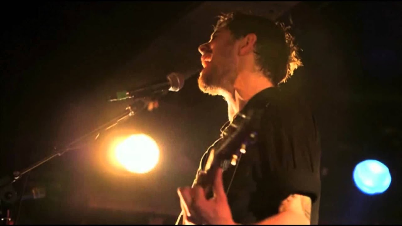 Twin Atlantic - Sam McTrusty - Walking In Memphis