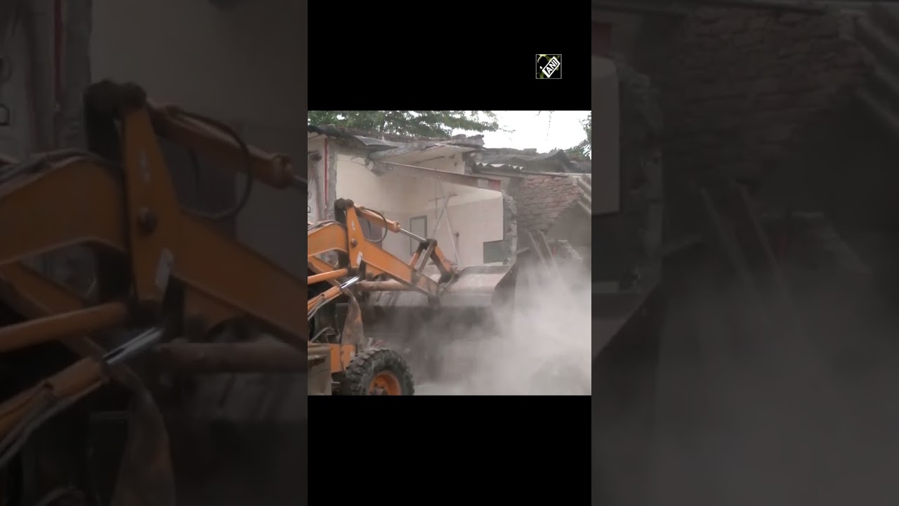 Delhi MCD carries out demolition drive in Tughlakabad area; Several rendered homeless