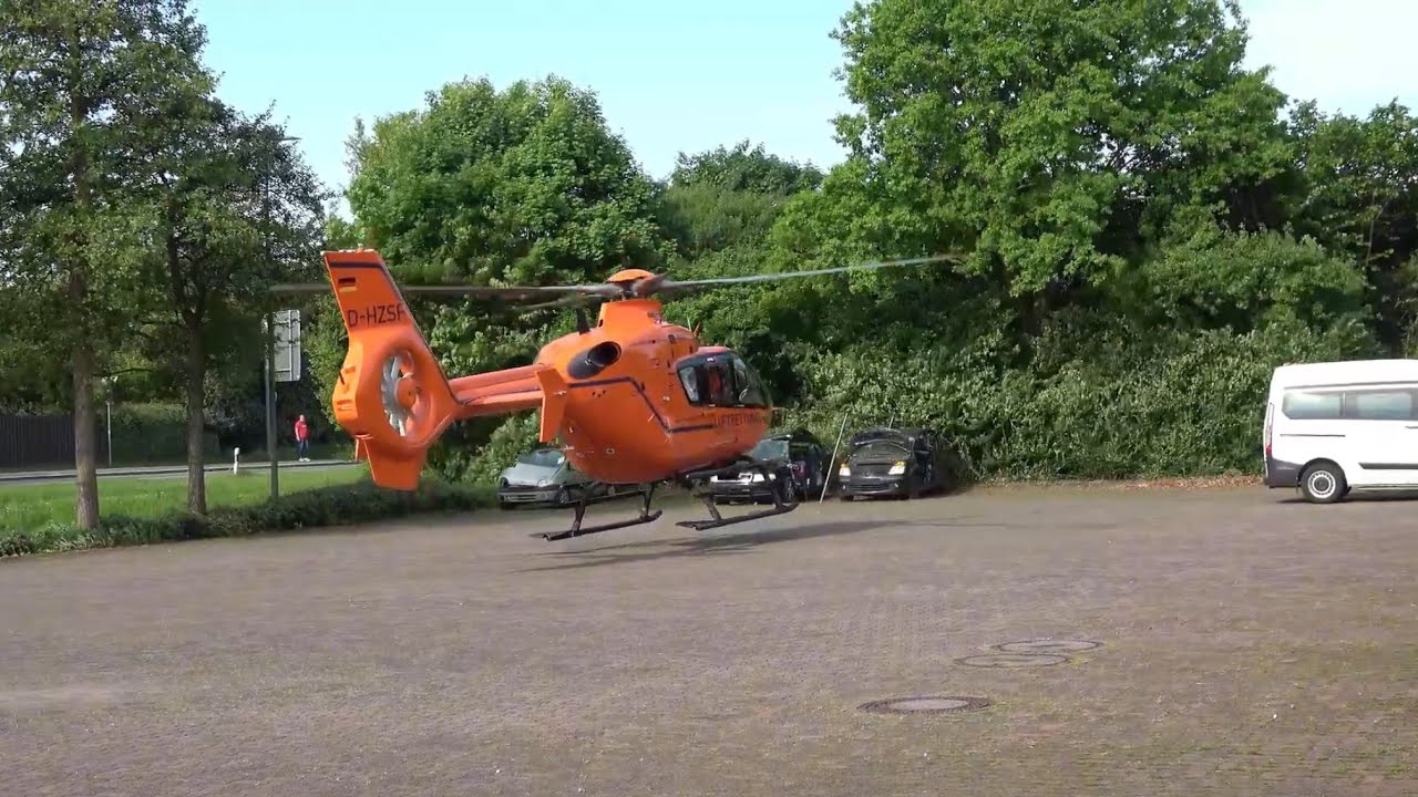 [🚁Start vom RTH] Christoph 9 startet am Gerätehaus des Löschzuges Hamminkeln