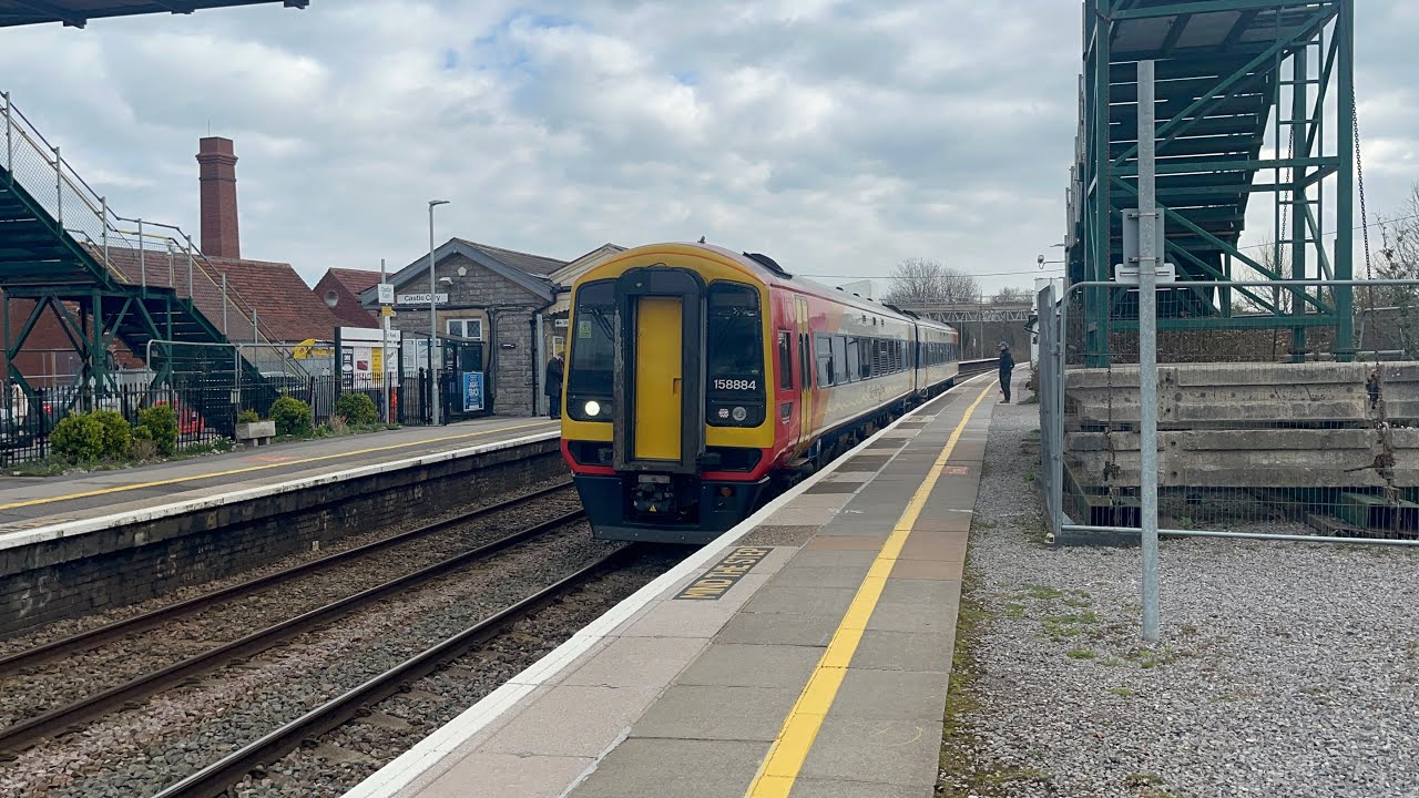 Train Spotting at Castle Cary