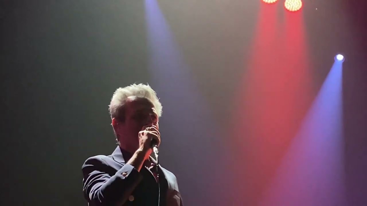 Teoman - Paramparça (Volkswagen Arena) 17.03.2023 Live From İstanbul Fest