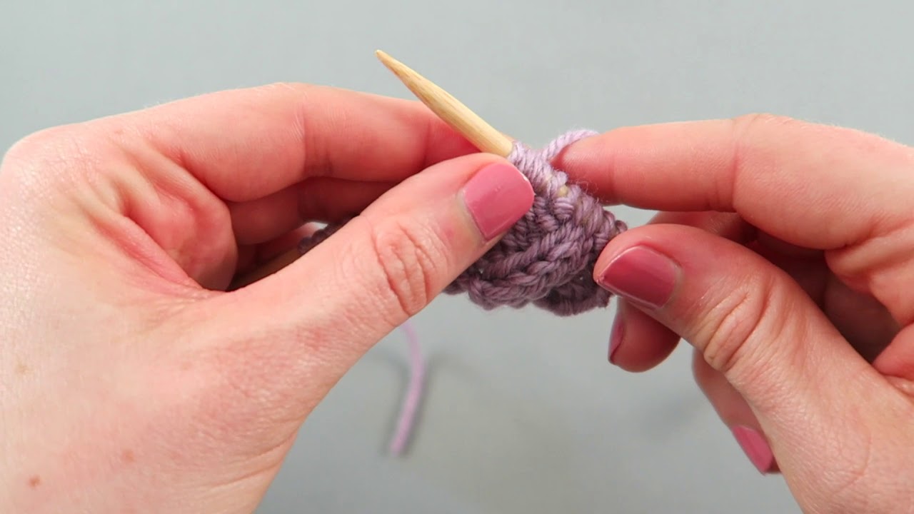 # 48 Astuches Losanges et Noppes