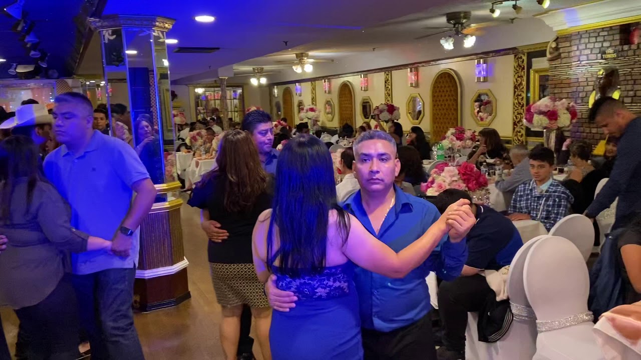 Vagón Sierreño - Eslabón por Eslabón / Flor de Capomo