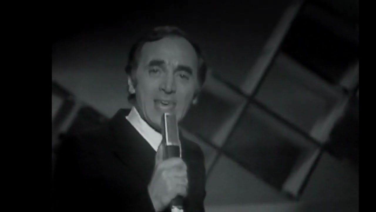 Charles Aznavour   nous irons à Vérone