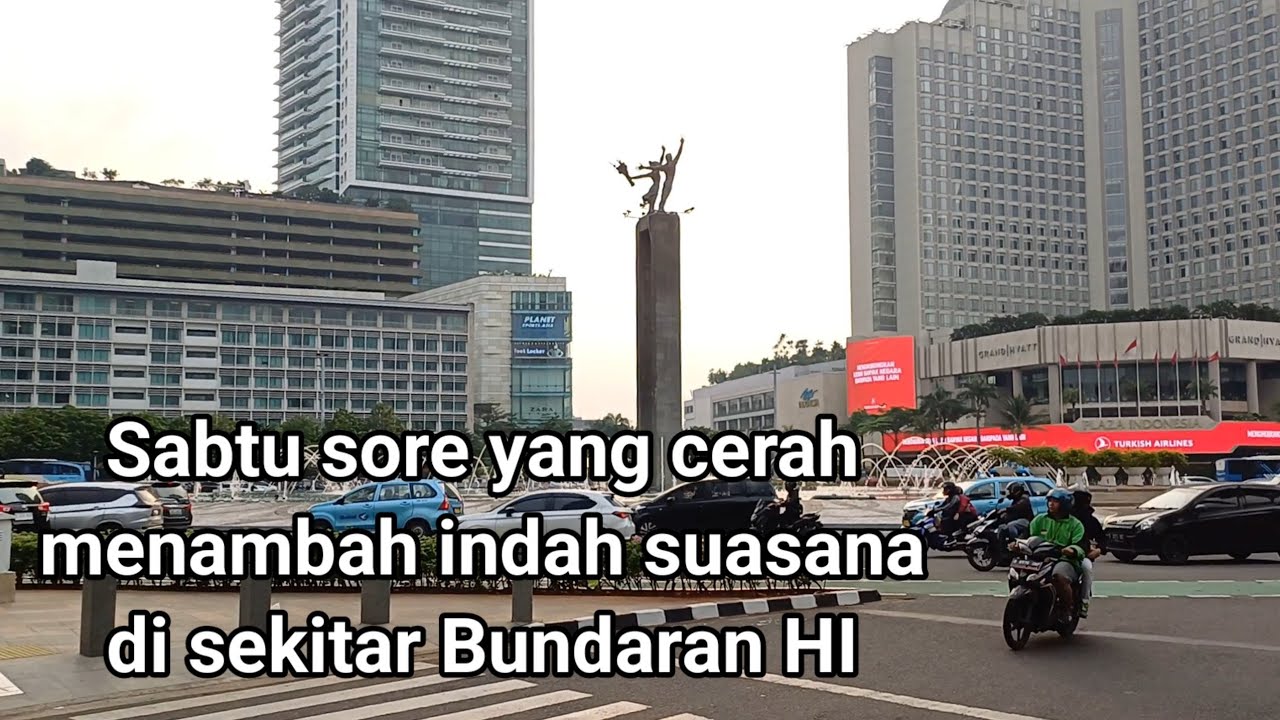 Menyusuri Jl. Imam Bonjol hingga Bundaran HI || Naik Transjakarta dari Halte Bundaran HI