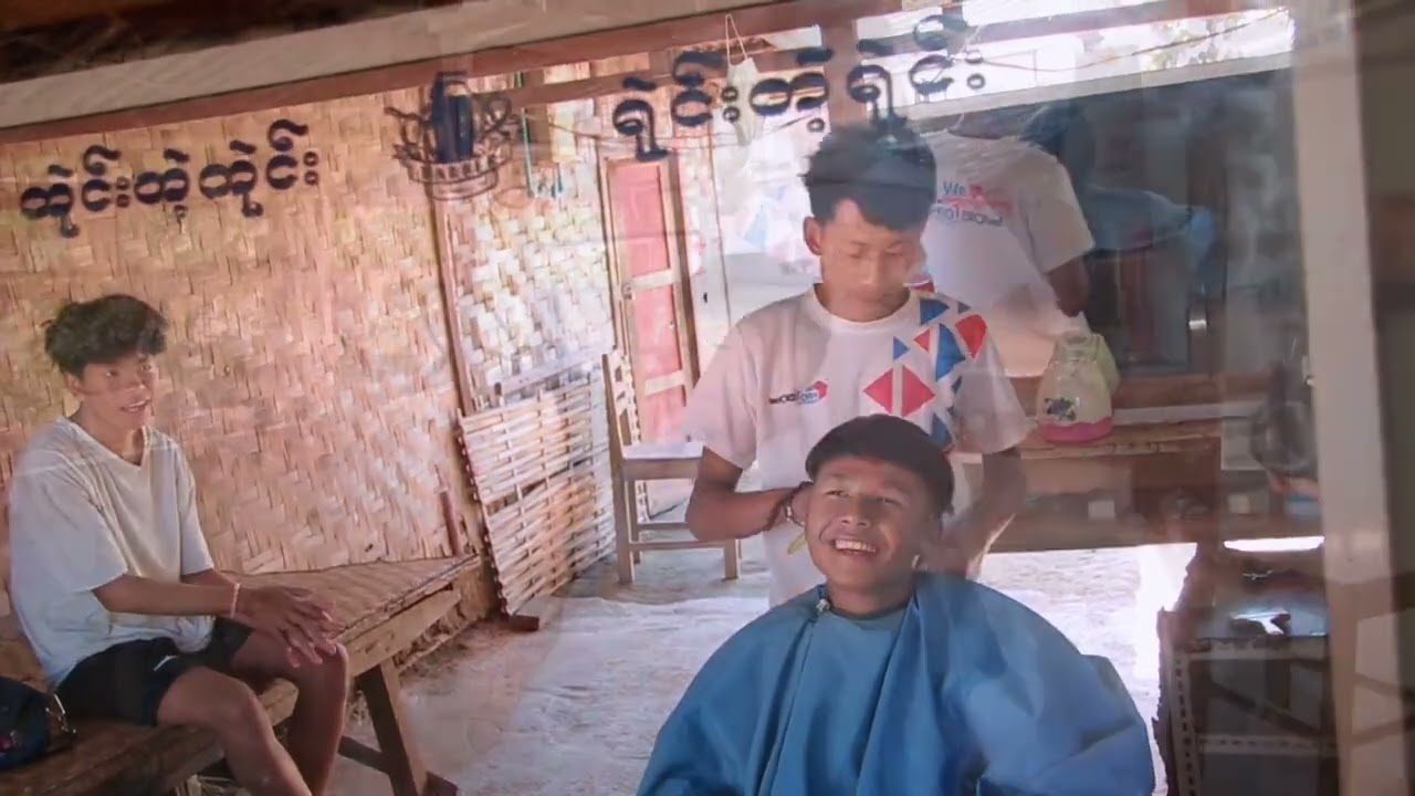 ဆံပင်ညှပ်ဖိုးပေးအုံး🤣🤣🫡