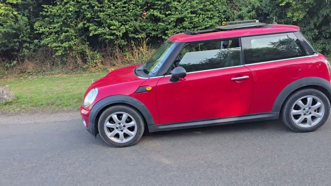 Mini cooper low mileage 