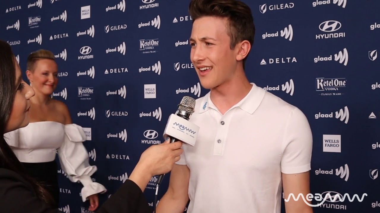 'Andi Mack' star Luke Mullen gets teary when fans say they relate to the Disney show