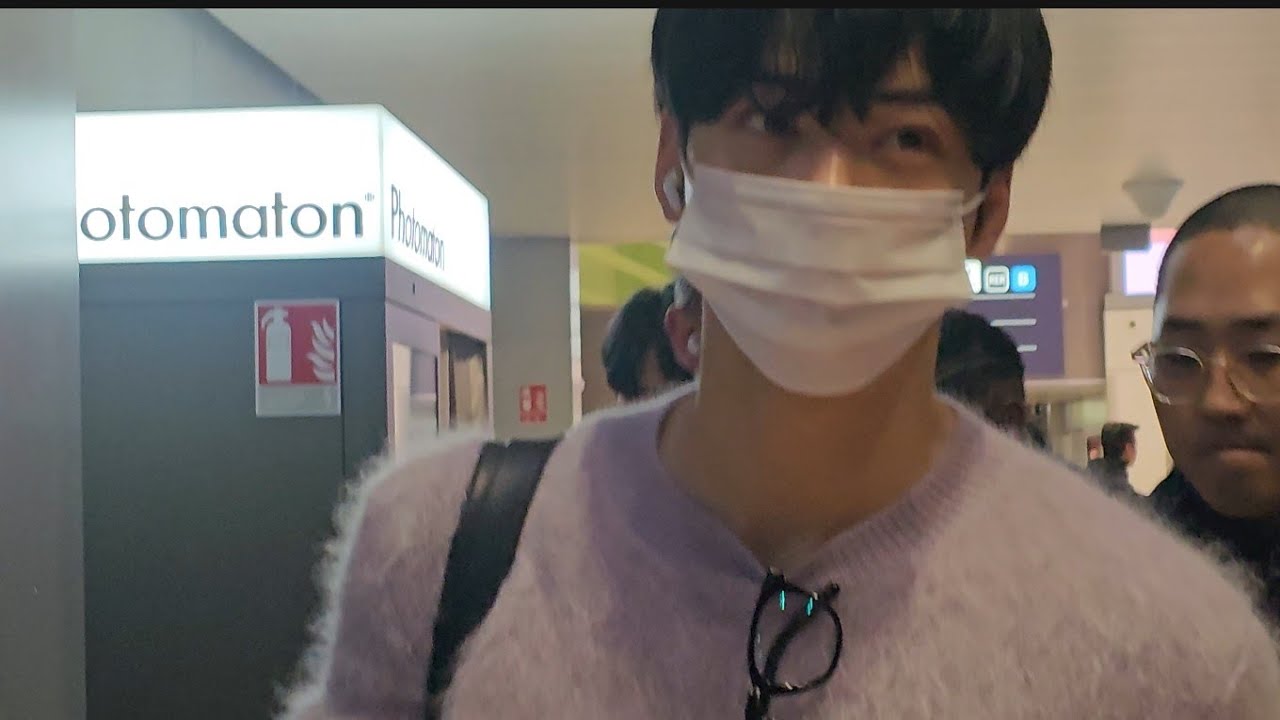 250310 Cha Eunwoo 차은우 of ASTRO 아스트로 Arrival in Paris 🇫🇷 at CDG Airport for SAINT LAURENT 10.3.2025