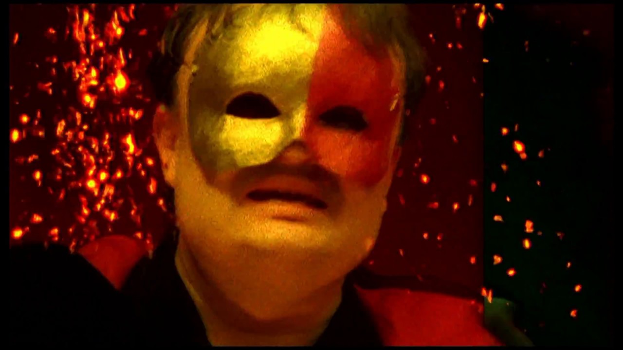 Budka Suflera - Bal Wszystkich Świętych (Official Video, 2000)