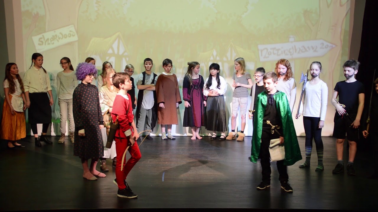 Year 6 Present Robin and the Sherwood Hoodies