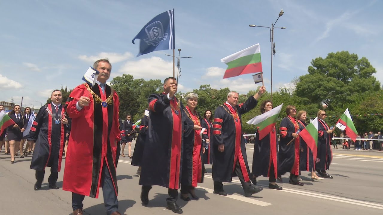 Медицински университет – Варна в празничното шествие за 24 май