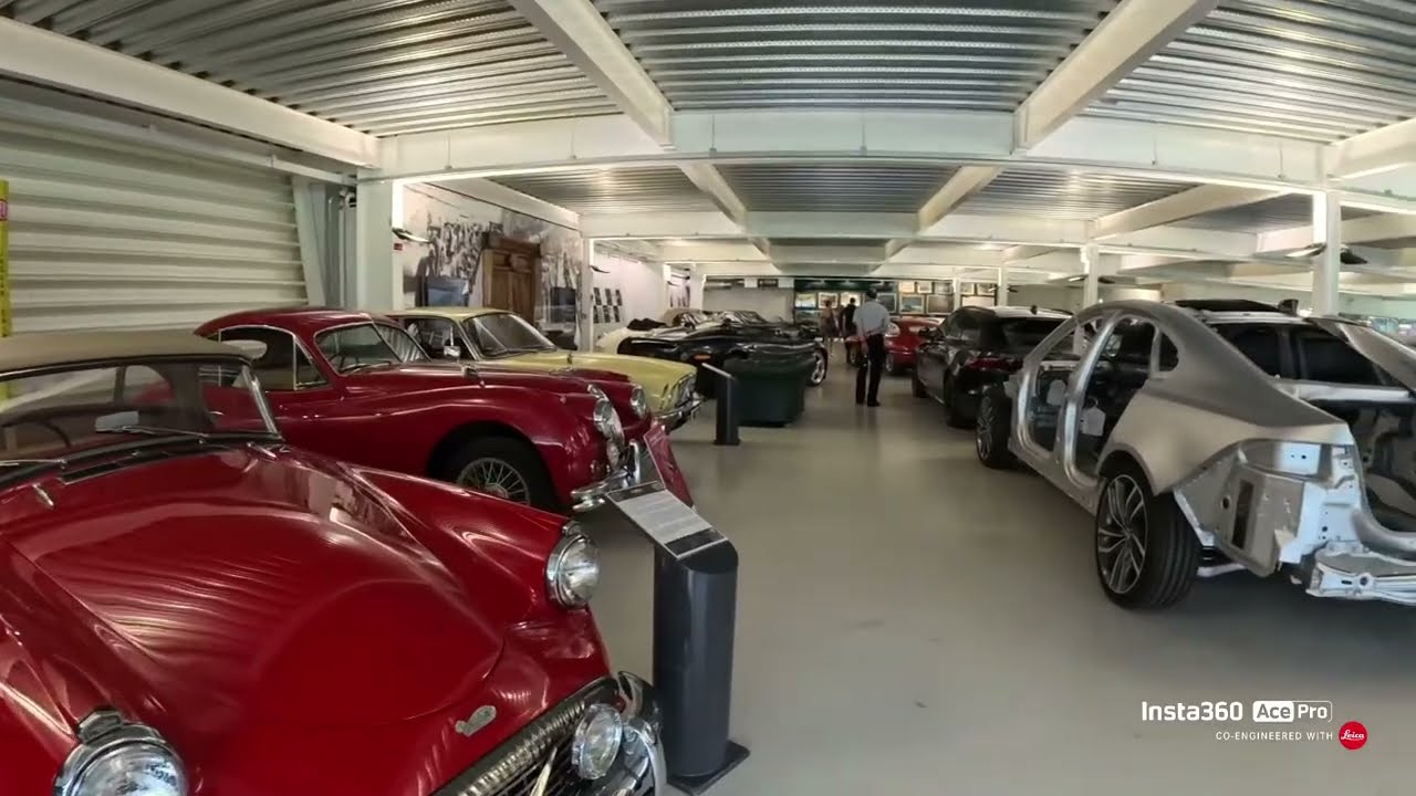 England 🏴󠁧󠁢󠁥󠁮󠁧󠁿 Jaguar & Daimler 經典車款一次看！Classic Elegance on Display #jaguar #diaimler #heritage