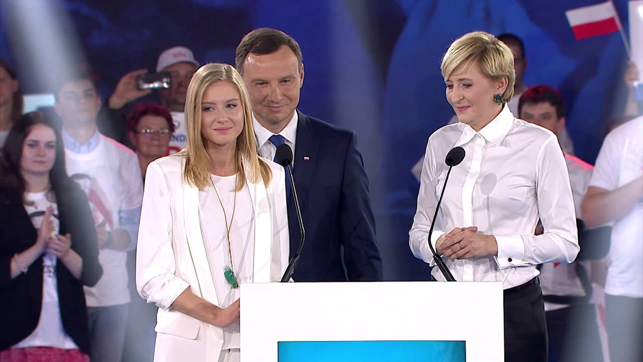 Agata i Kinga Duda - Wystąpienie na konwencji 
