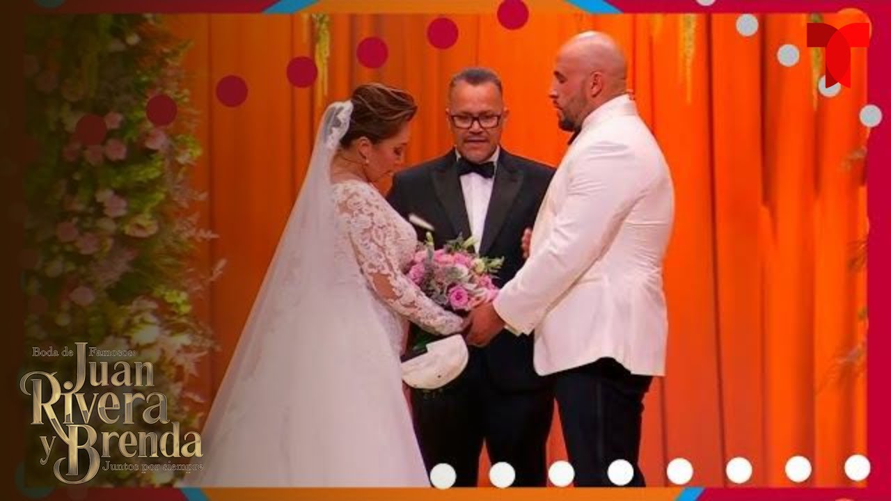 Juan Rivera y Brenda renuevan su amor en ceremonia en vivo | La Mesa Caliente
