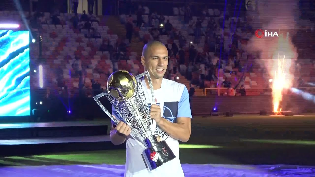 Adana Demirspor, TFF 1. Lig şampiyonluğunu Yeni Adana Stadyumu’nda taraftarlarıyla birlikte kutladı