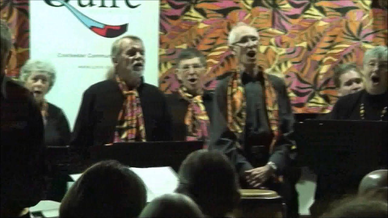 Senwa dedende -  a bit of fun as the audience joins in