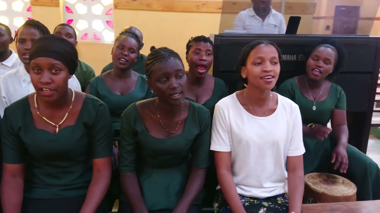Wimbo: Bwana ndiye mchungaji wangu,Na Ernestus Ogeda (@KWAYAYAMT.ALOYCEGONZAGANZOVWE )
