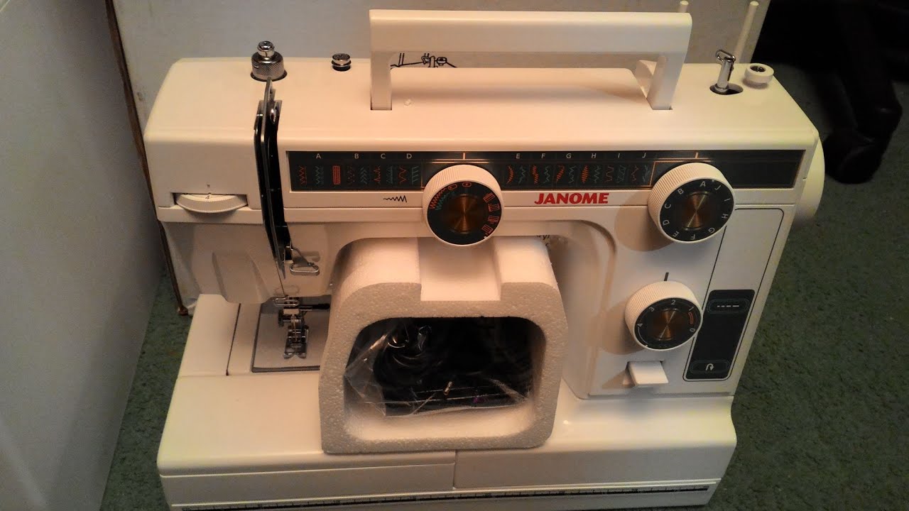 Швейная машина Janome 394 / LE 22 Ремонт.