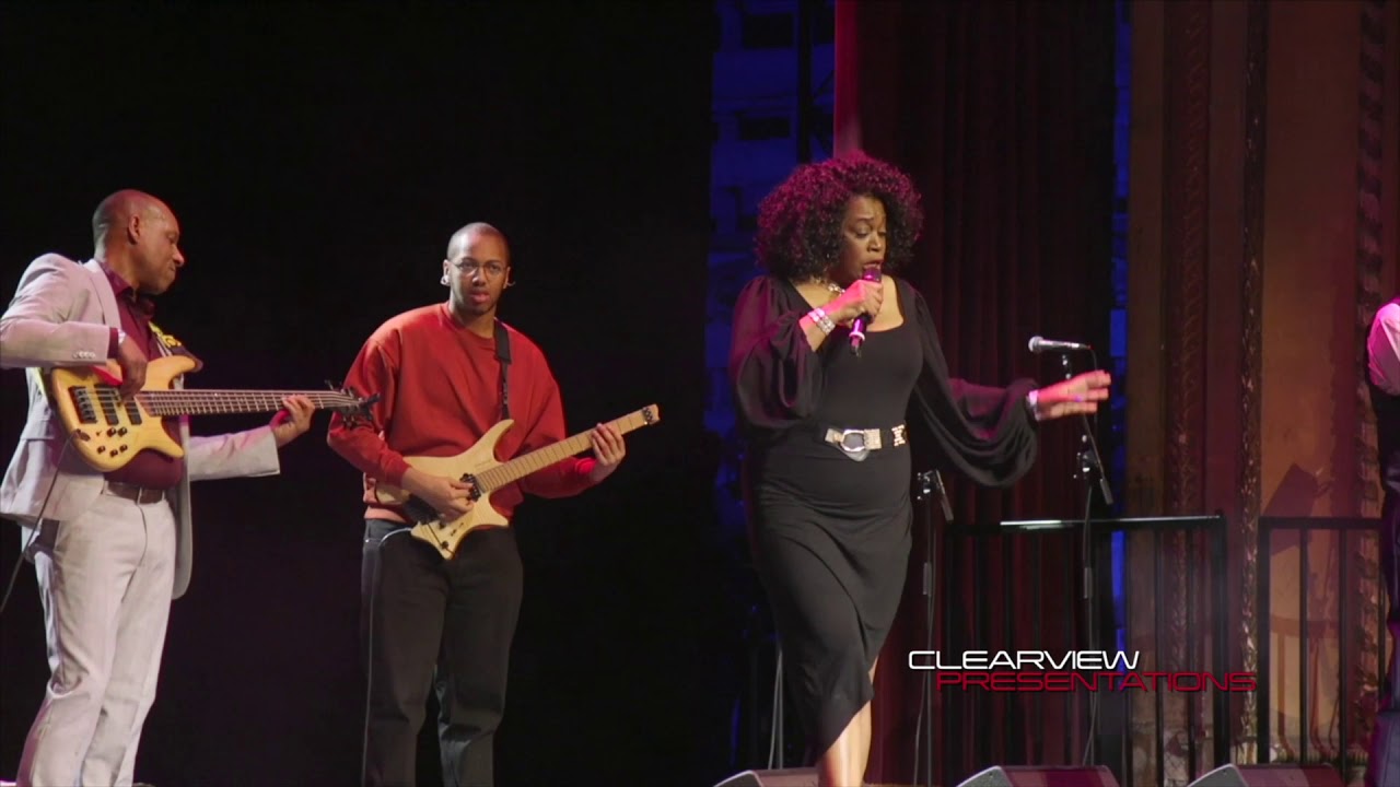 Sandra Cross -  Live at Alexandra Palace
