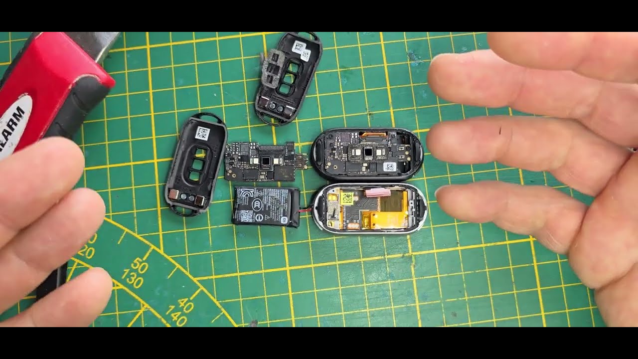 Xiaomi Mi Band 10 Teardown and (also) NOT Hacking it! :(