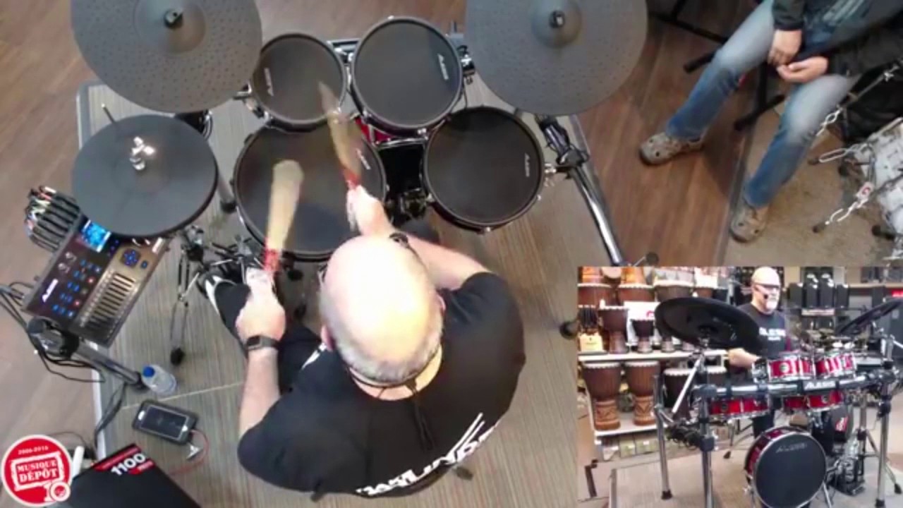 Презентация продукта Alesis Strike в Канаде в Musique D&eacute;p&ocirc;t