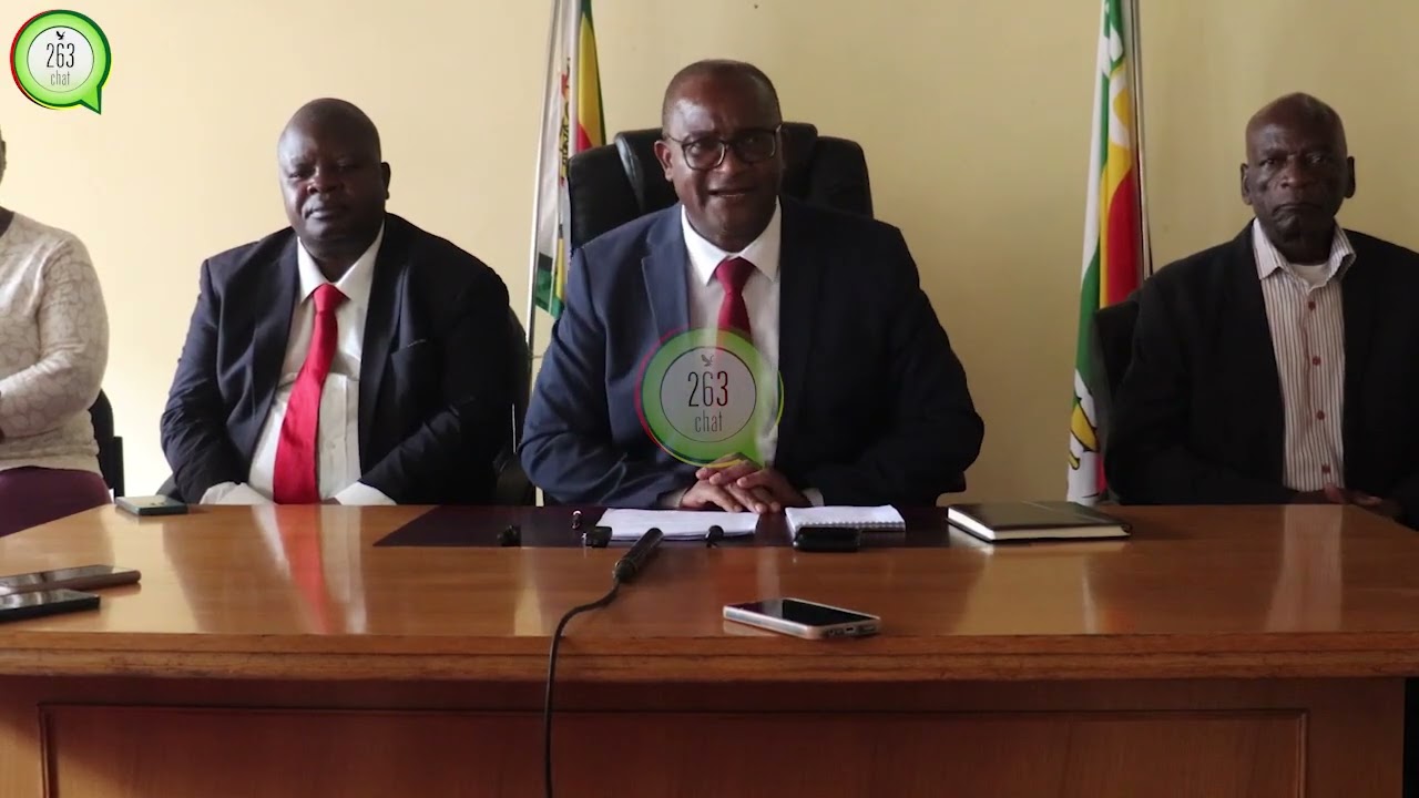 MDC Leader Douglas Mwonzora addresses the Press after MRT hse takeover