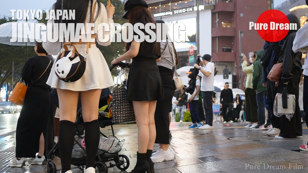 JINGUMAE CROSSING OCTOBER 5, 2024. T1703 JP