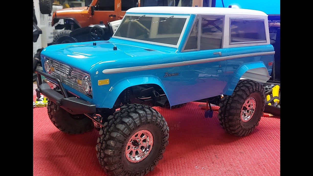 Vaterra Ascender Ford Bronco 1972. a new old crawler