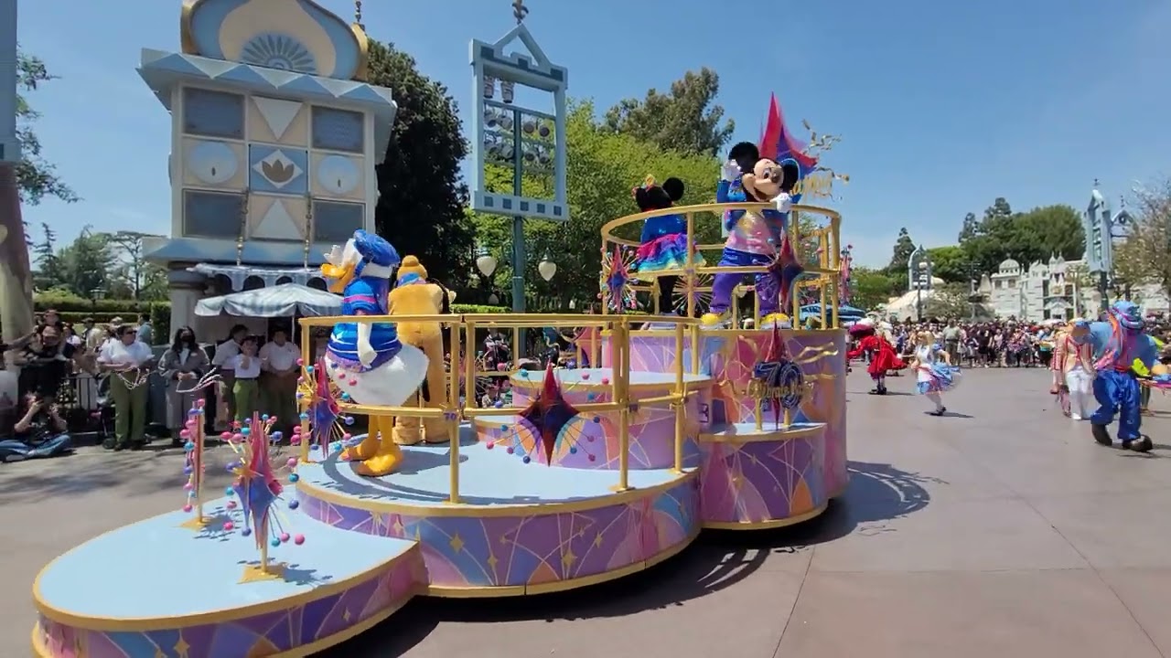 Disneyland The Celebrate Happy Cavalcade Disneyland 70