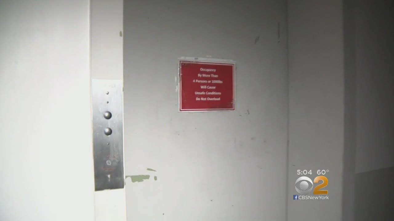 Brooklyn Elevator Drops, Injures 4