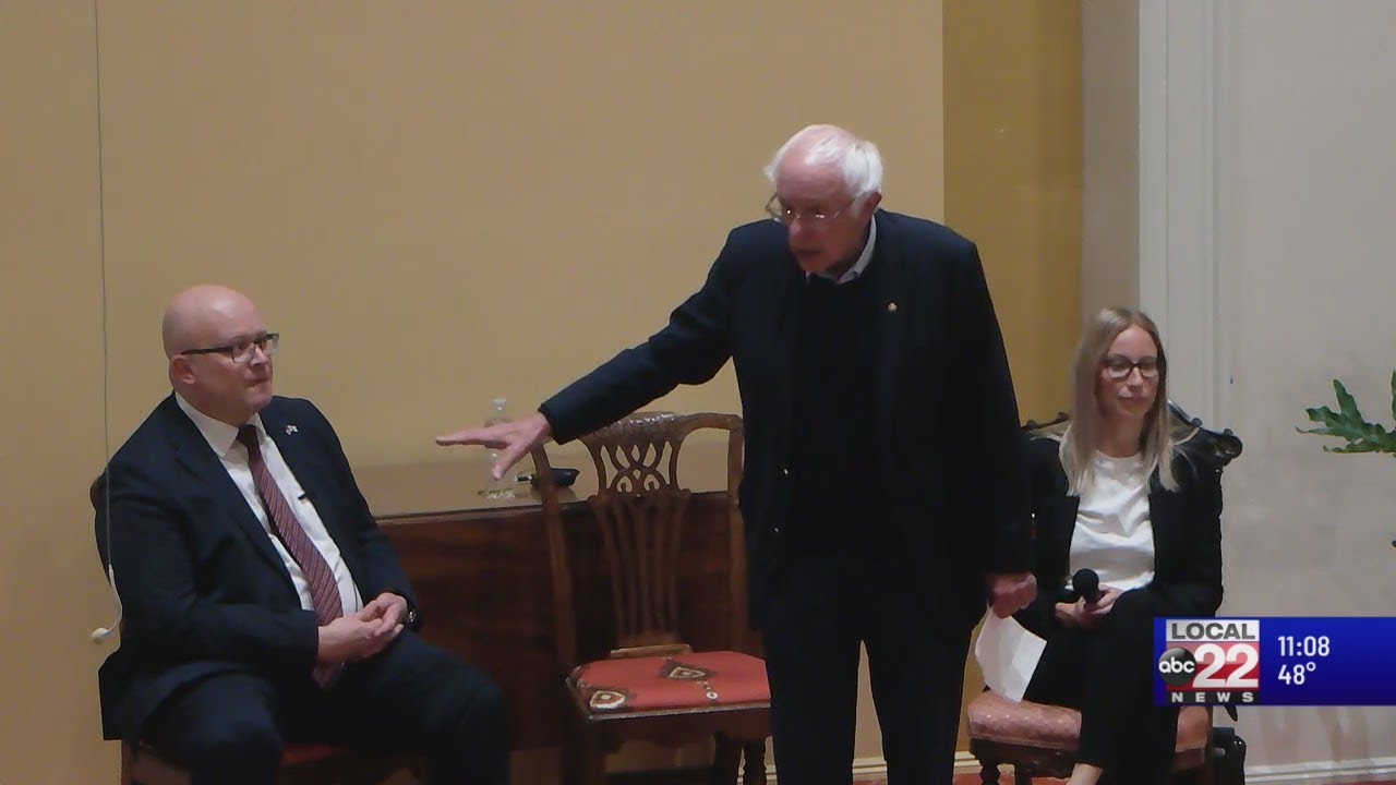 Bernie Sanders welcomes Finnish Ambassador to Vermont