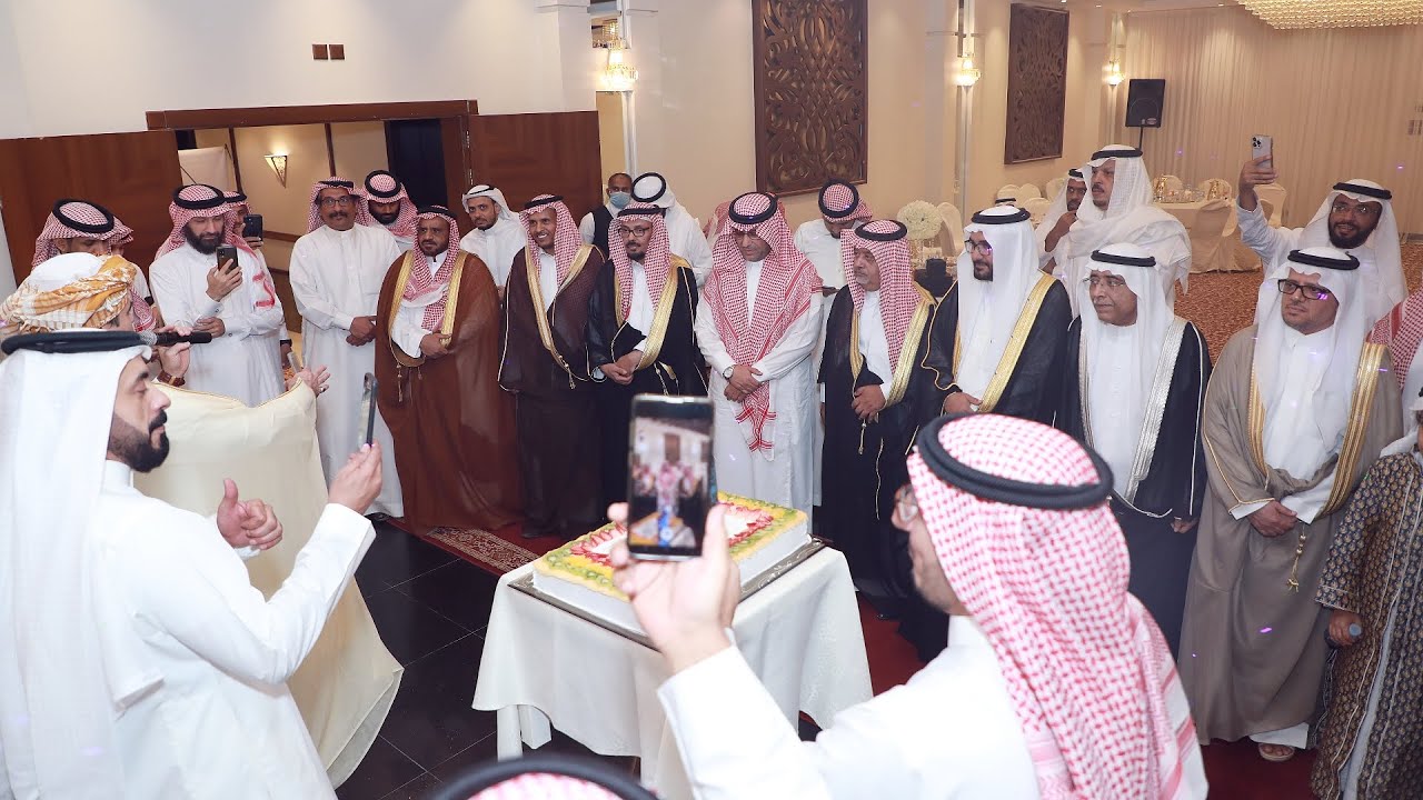 فيديو حفل التقاعد لمدرسين مدرسة مالك بن انس الإبتدائية تصوير استديو التميز 0500335619 قاعة لمارالعرب