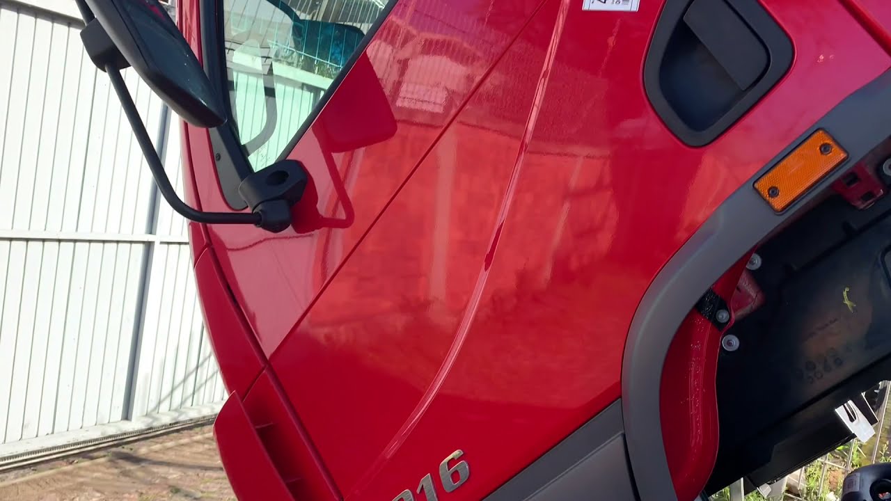 Como fazer o basculamento da cabine do Accelo 815,1016 e 1316.